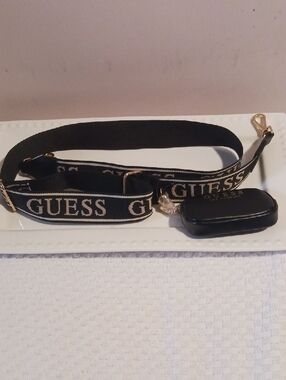 ⚜️GUESS ⚜️Black and Gold Logo Adjustable Bag Strap with Coin Pouch